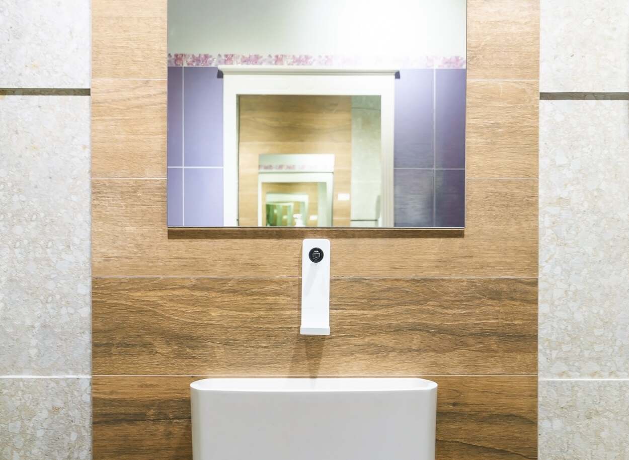 High-Tech Bathroom Gadgets in Your Melbourne Bathroom